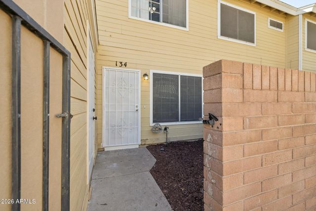 510 N ALMA SCHOOL Road 134, Mesa, AZ 85201