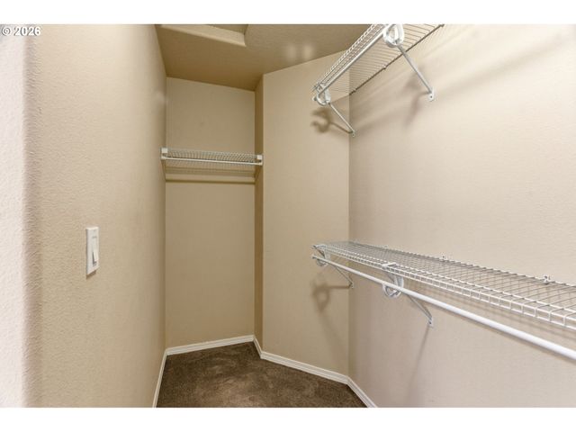 815 Nw 1ST Ave, Canby, OR 97013