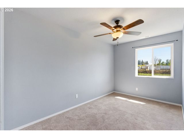 815 Nw 1ST Ave, Canby, OR 97013