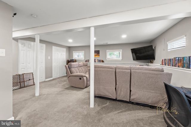 123 WESTMINSTER AVE, Marlton, NJ 08053