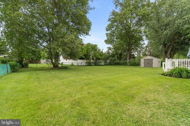 123 WESTMINSTER AVE, Marlton, NJ 08053