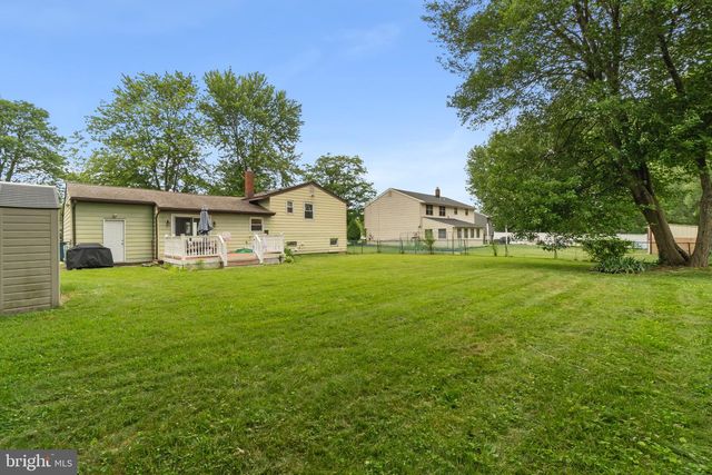 123 WESTMINSTER AVE, Marlton, NJ 08053