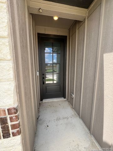 9342 Crestway Rd, Converse, TX 78109