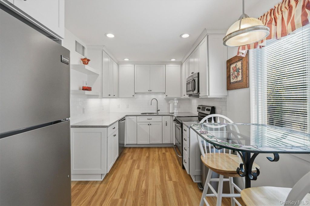 114 Heritage Hills D, Somers, NY 10589 — photo 5