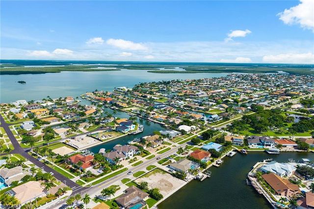 450 N Barfield DR, Marco Island, FL 34145