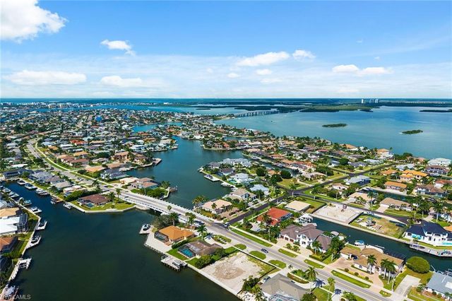 450 N Barfield DR, Marco Island, FL 34145