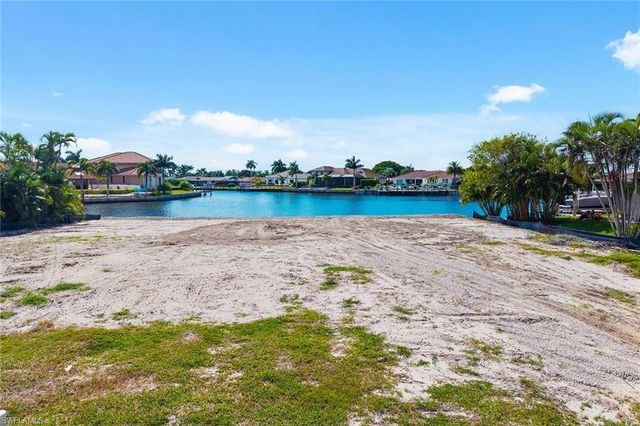 450 N Barfield DR, Marco Island, FL 34145