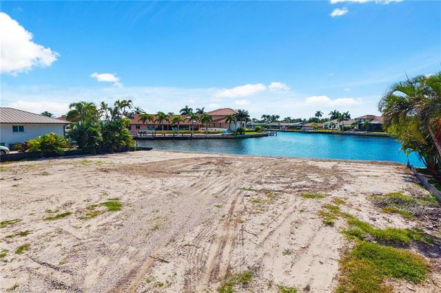 450 N Barfield DR, Marco Island, FL 34145