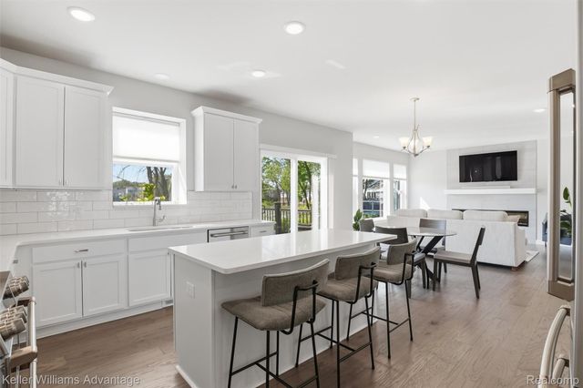 855 Preserve Lane, White Lake Charter Township, MI 48386