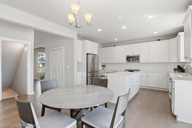 855 Preserve Lane, White Lake Charter Township, MI 48386