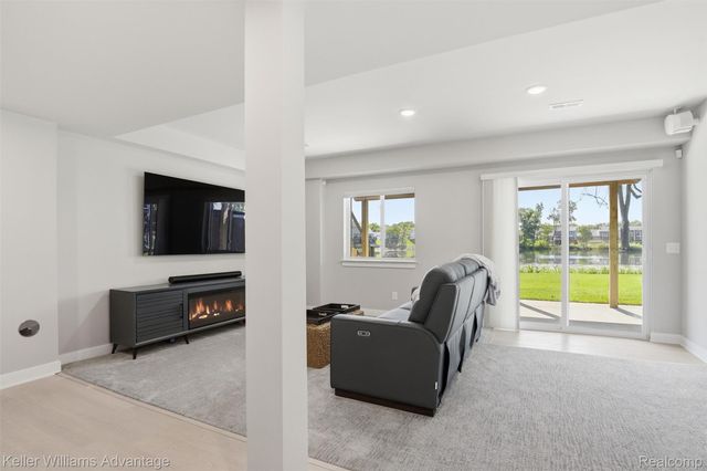 855 Preserve Lane, White Lake Charter Township, MI 48386