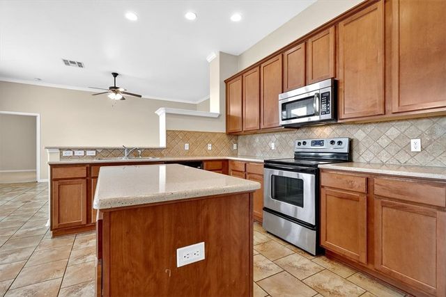 6018 Tapestry Dr, Corpus Christi, TX 78414