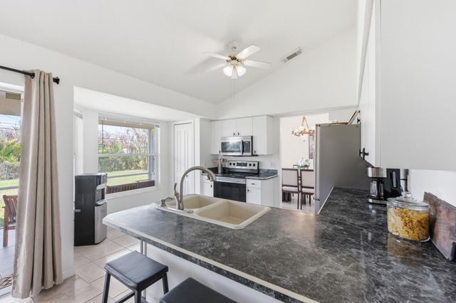 390 SE Cork Road, Port St. Lucie, Port St Lucie, FL 34984