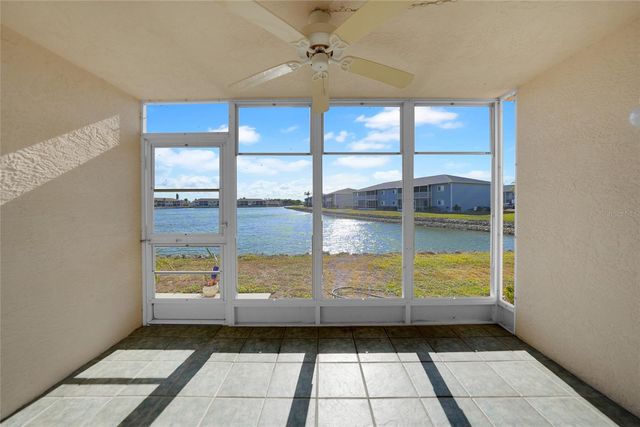 12144 SW EGRET CIRCLE 302, Lake Suzy, FL 34269