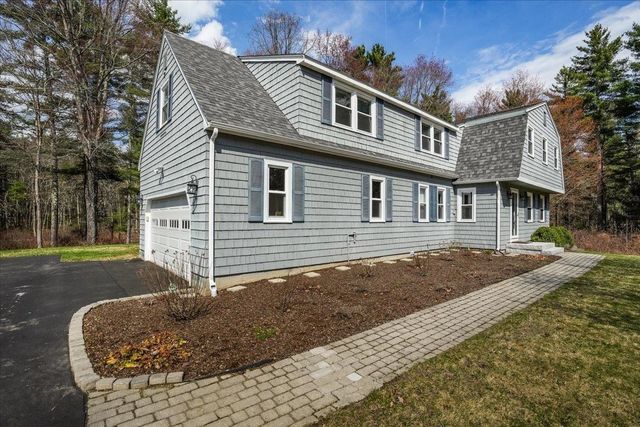 20 French Court, Merrimack, NH 03054