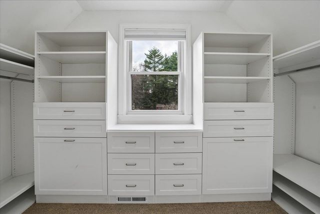 20 French Court, Merrimack, NH 03054