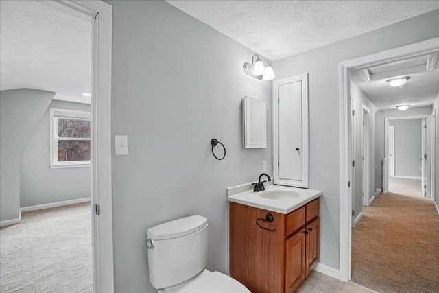 20 French Court, Merrimack, NH 03054