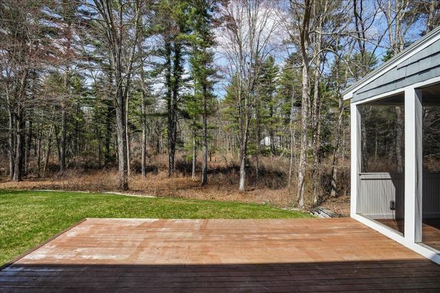 20 French Court, Merrimack, NH 03054