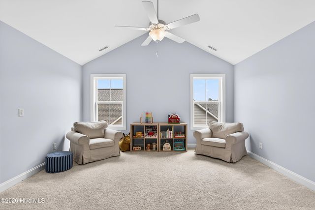 75 W Weatherbee Way, Hampstead, NC 28443