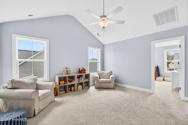 75 W Weatherbee Way, Hampstead, NC 28443