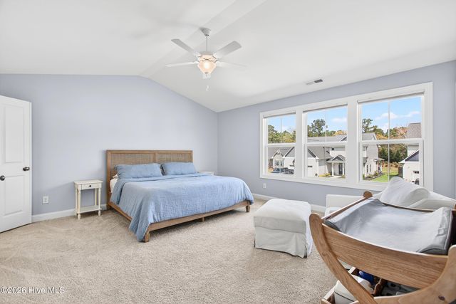 75 W Weatherbee Way, Hampstead, NC 28443