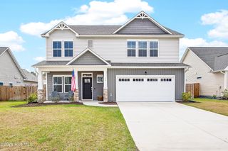 75 W Weatherbee Way, Hampstead, NC 28443