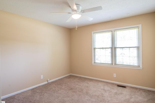 631 Pine Hill Drive, Boiling Springs, SC 29316