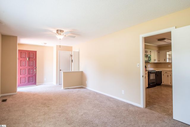 631 Pine Hill Drive, Boiling Springs, SC 29316