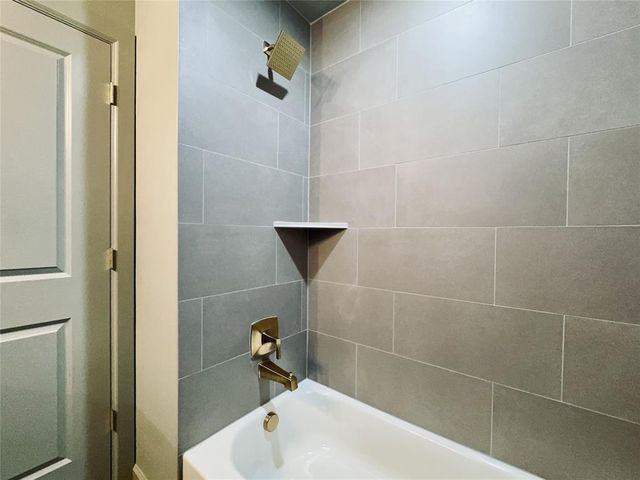 16020 Navarra Way, Oklahoma City, OK 73170