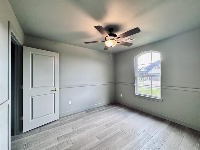 16020 Navarra Way, Oklahoma City, OK 73170