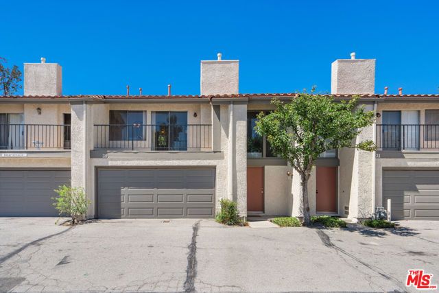 19547 Rinaldi Street 30, Porter Ranch (los Angeles), CA 91326