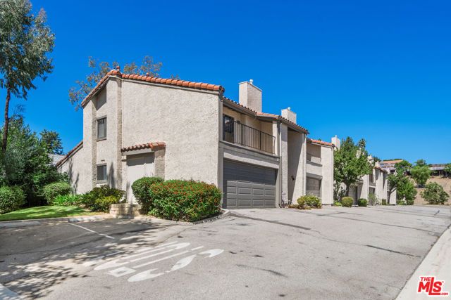 19547 Rinaldi Street 30, Porter Ranch (los Angeles), CA 91326