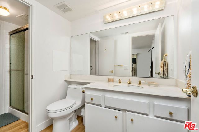 19547 Rinaldi Street 30, Porter Ranch (los Angeles), CA 91326