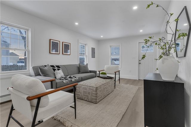 115 Campbell Avenue, East Providence, RI 02916