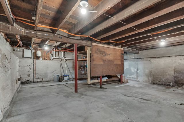 115 Campbell Avenue, East Providence, RI 02916