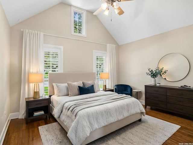 310 Castano Avenue, San Antonio, TX 78209