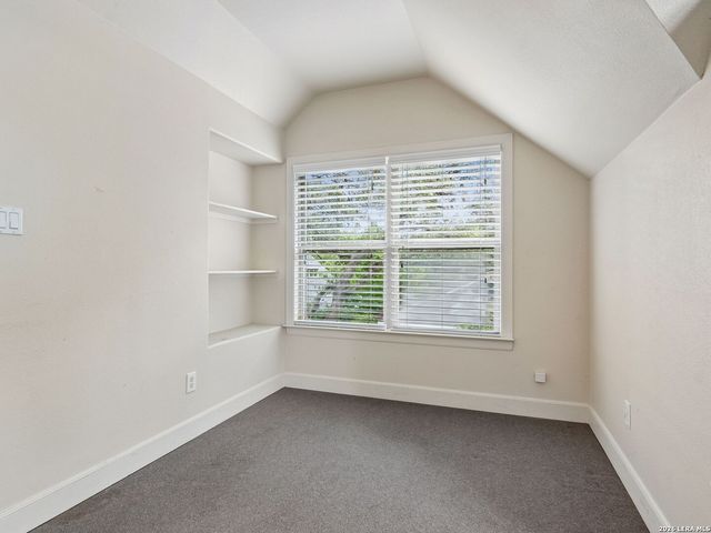 310 Castano Avenue, San Antonio, TX 78209