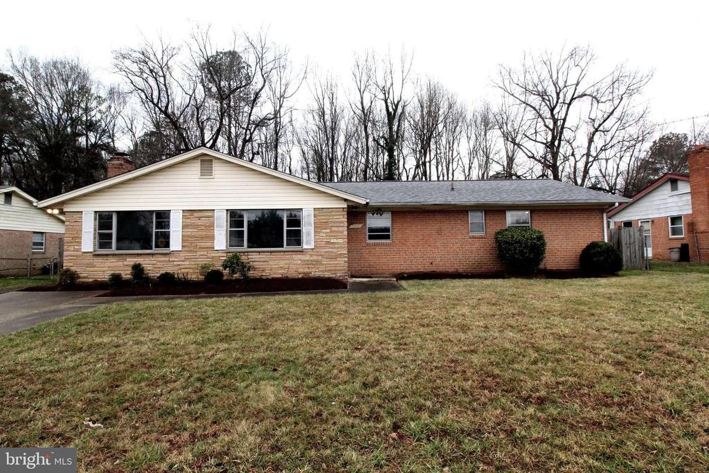 7015 DOWER HOUSE RD, Upper Marlboro, MD 20772