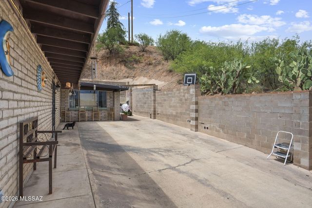 693 N Sierra Avenue, Nogales, AZ 85621