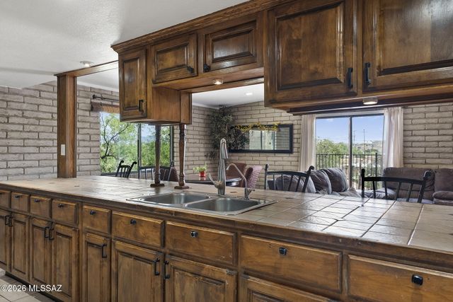 693 N Sierra Avenue, Nogales, AZ 85621