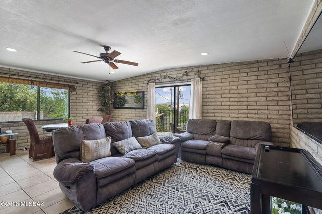 693 N Sierra Avenue, Nogales, AZ 85621