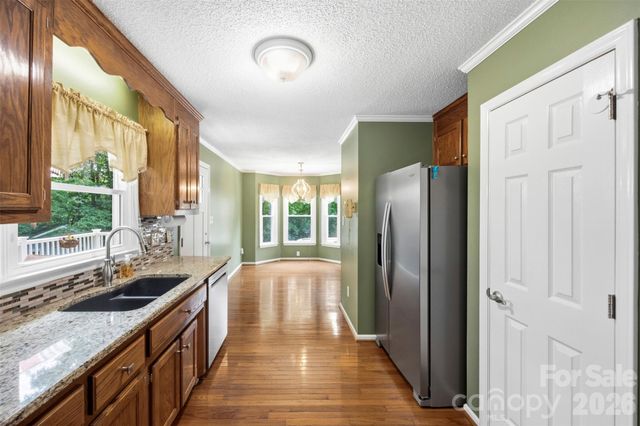 111 Bridgeport Lane, Gastonia, NC 28056