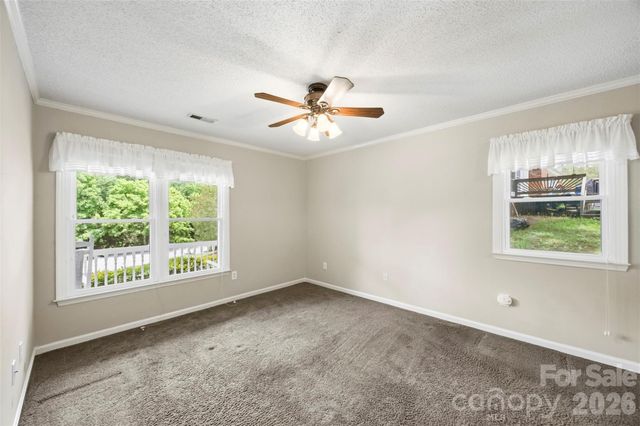 111 Bridgeport Lane, Gastonia, NC 28056