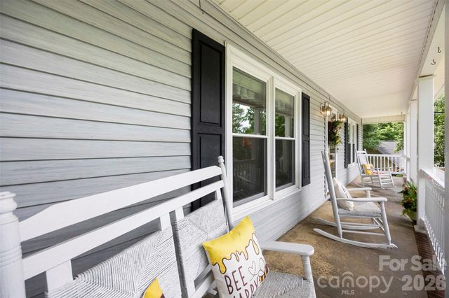 111 Bridgeport Lane, Gastonia, NC 28056