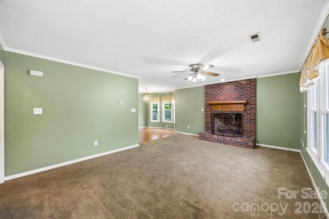 111 Bridgeport Lane, Gastonia, NC 28056