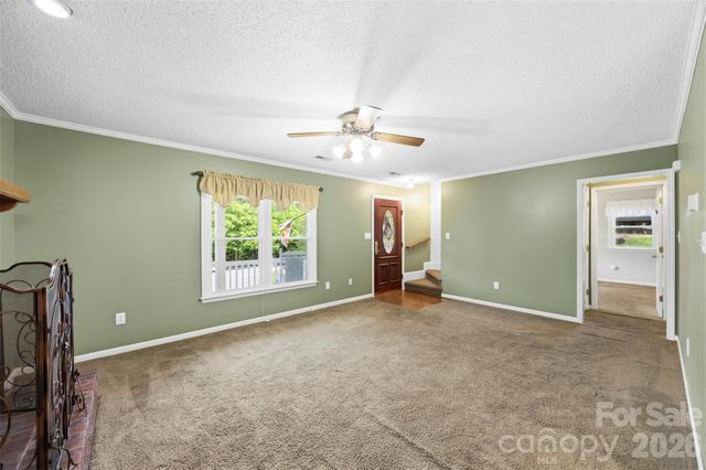 111 Bridgeport Lane, Gastonia, NC 28056