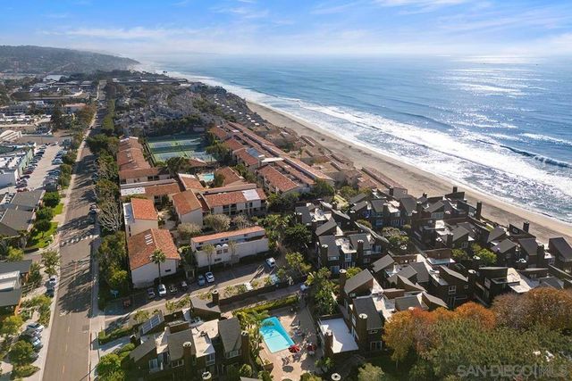 325 S Sierra Ave 25, Solana Beach, CA 92075