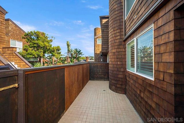 325 S Sierra Ave 25, Solana Beach, CA 92075