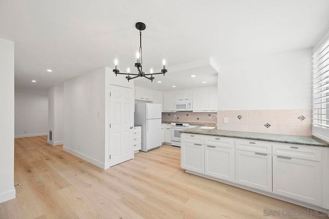 325 S Sierra Ave 25, Solana Beach, CA 92075