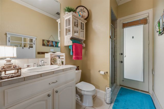115 River Run Drive, Azle, TX 76020
